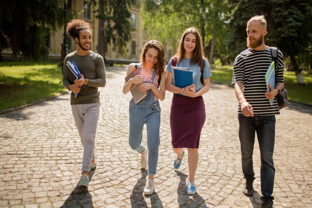 Scuole paritarie a Sapri