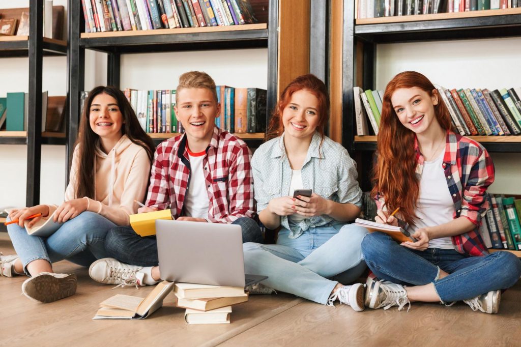 Scuole serali a Aiello del Sabato